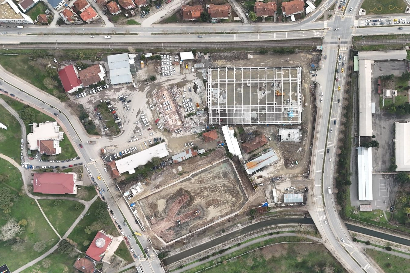 Sakarya’da Gençlik İçin İki Dev Proje Yolda!