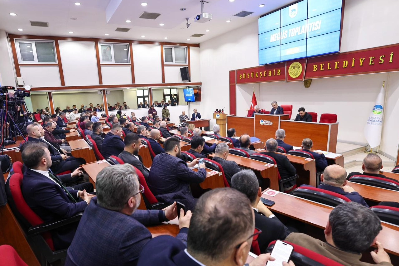 Sakarya’da Hizmet Vurgusu: Projeler Hızla İlerliyor