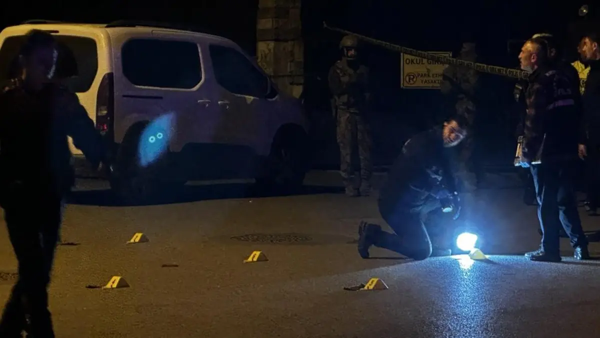 Sakarya da film gibi kovalamaca... Polisle 3 sokak boyunca çatıştı 4