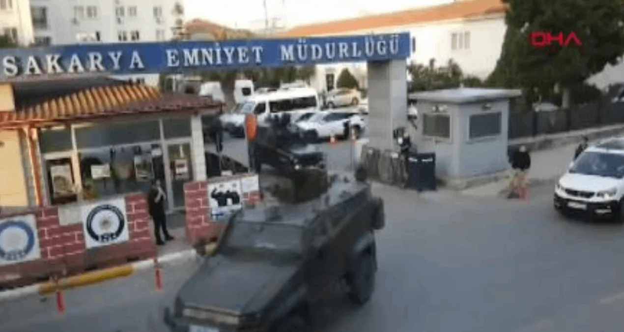 Sakarya’da Uyuşturucu Operasyonu: 54 Gözaltı!