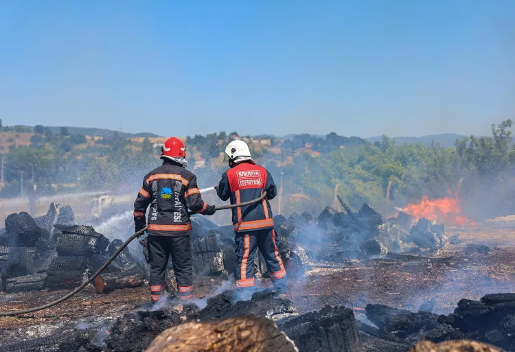 Sakarya İtfaiyesi: 2025’te 4 Bin 215 Hayat Kurtardı!