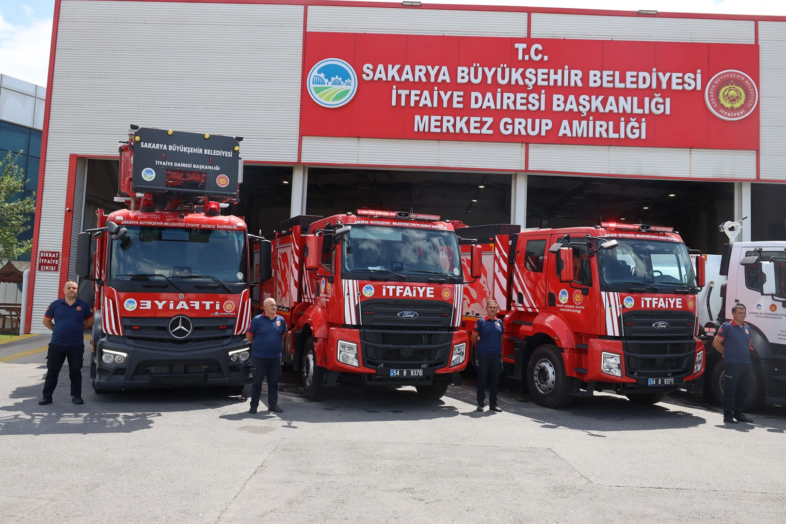 Sakarya İtfaiyesi’ne 6 Yeni Araçla Güç Katıldı!
