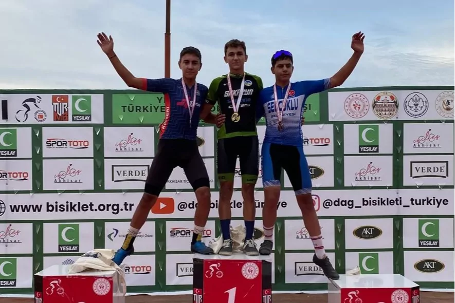 Sakarya’nın Genç Pedalları 42 Madalya Kazandı!