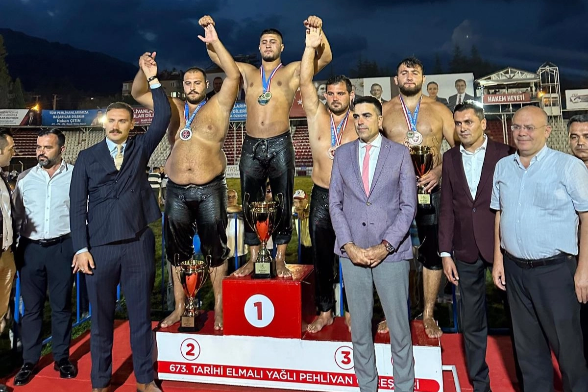 Sakarya Sporculardan İki Branşta Gurur Verici Başarı