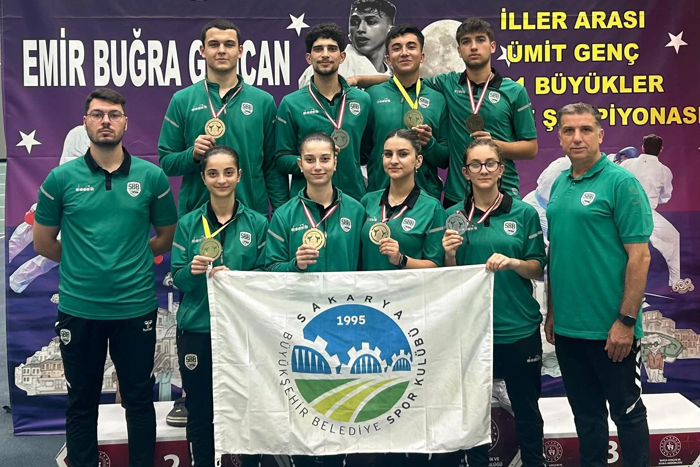 Sakaryalı Karateciler Bursa’da Madalya Yağdırdı