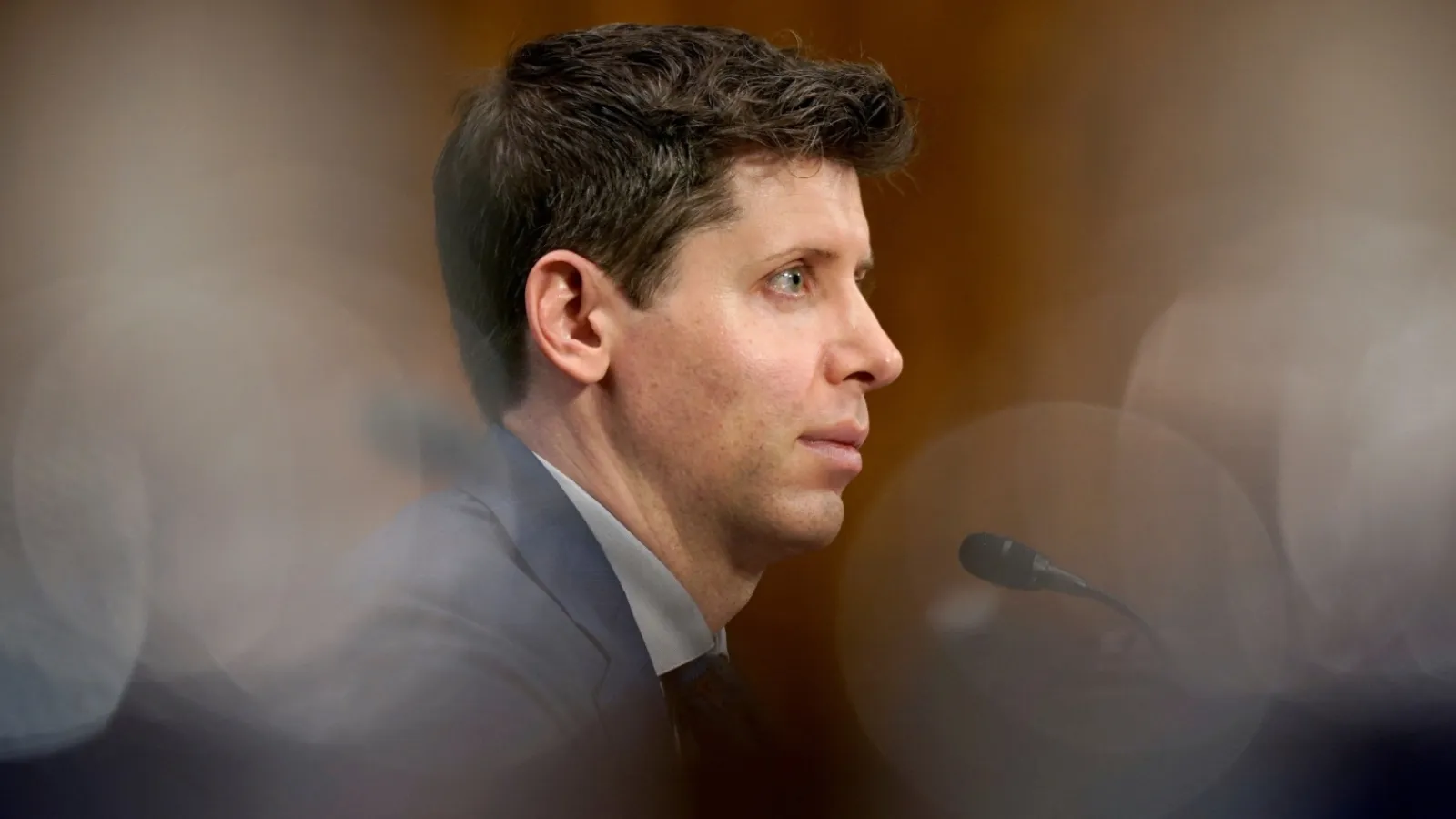 Sam Altman: Yapay Zekanın Güvenilir Lideri mi?