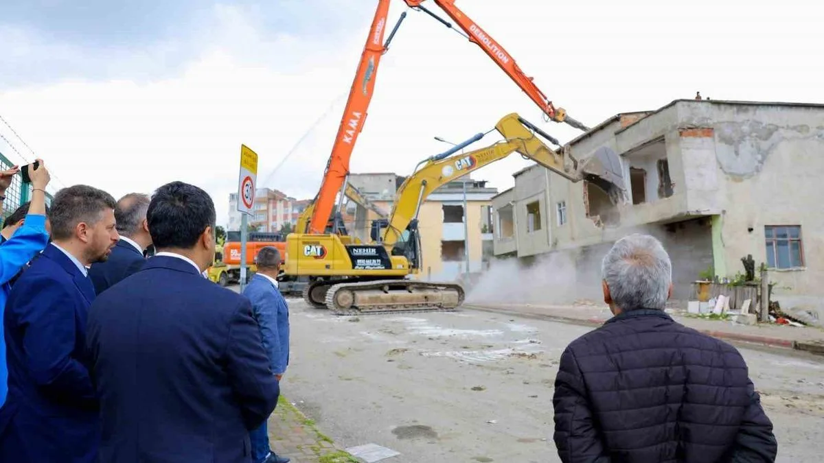 Samsun’da Kentsel Dönüşümde İlk Yıkımlar Başladı