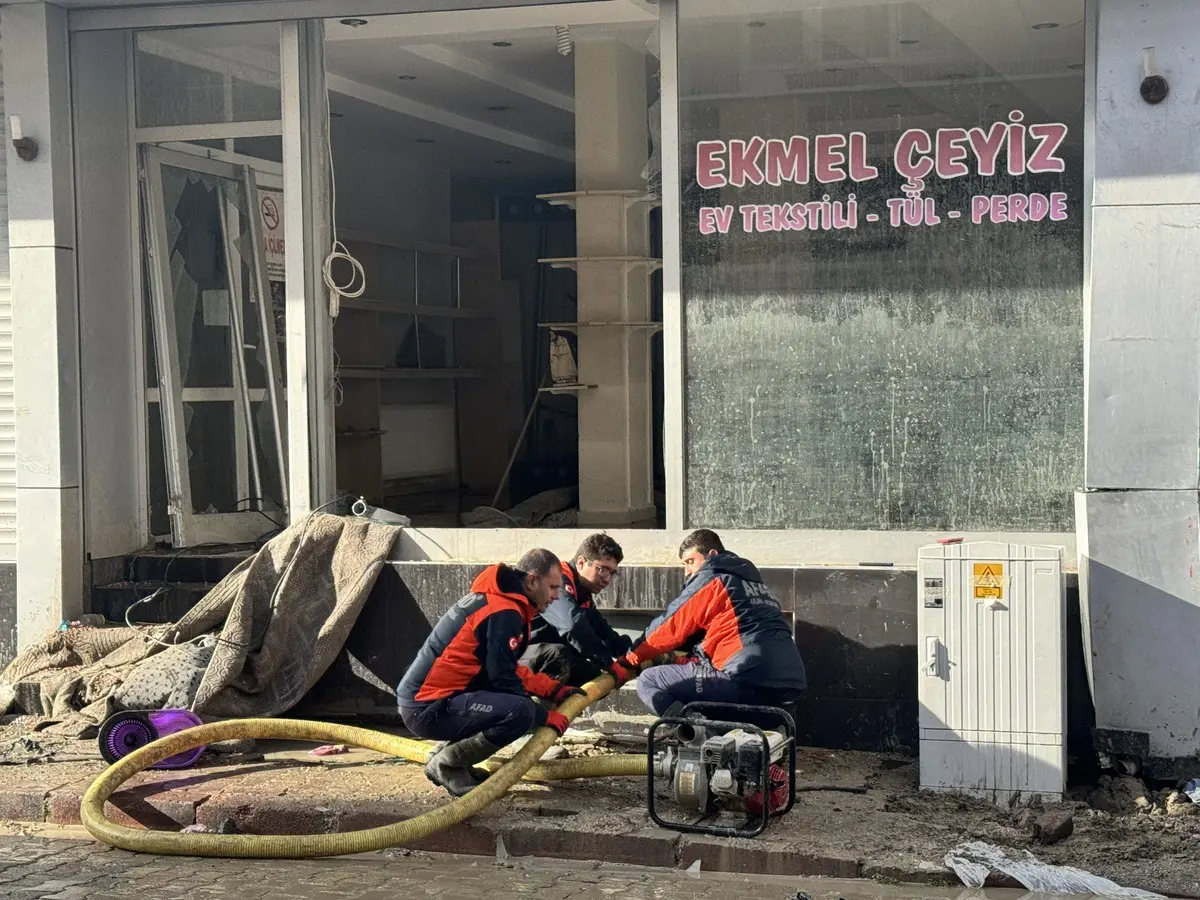 Dün gece kabusu yaşadılar! Şehir tanınmaz hale geldi 5