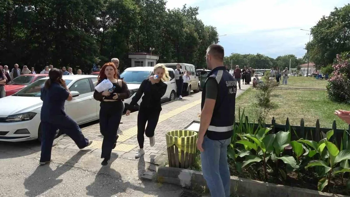 Samsun’da YKS Yoğunluğu: İki Öğrenci Geç Kaldı