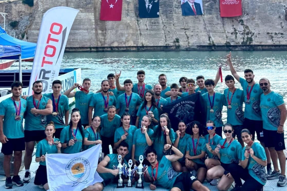 Samsun, Dragon Bot Şampiyonası’nda 3 Kupa Kazandı!