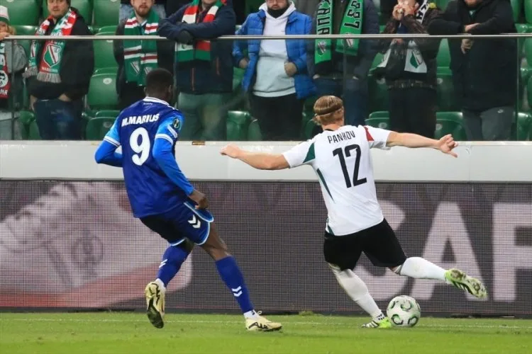 Samsunspor, Legia Varşova’yı 27 yıl sonra devirdi!