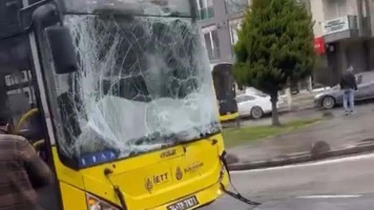 Sancaktepe’de Zincirleme Kaza: 5 Yaralı!