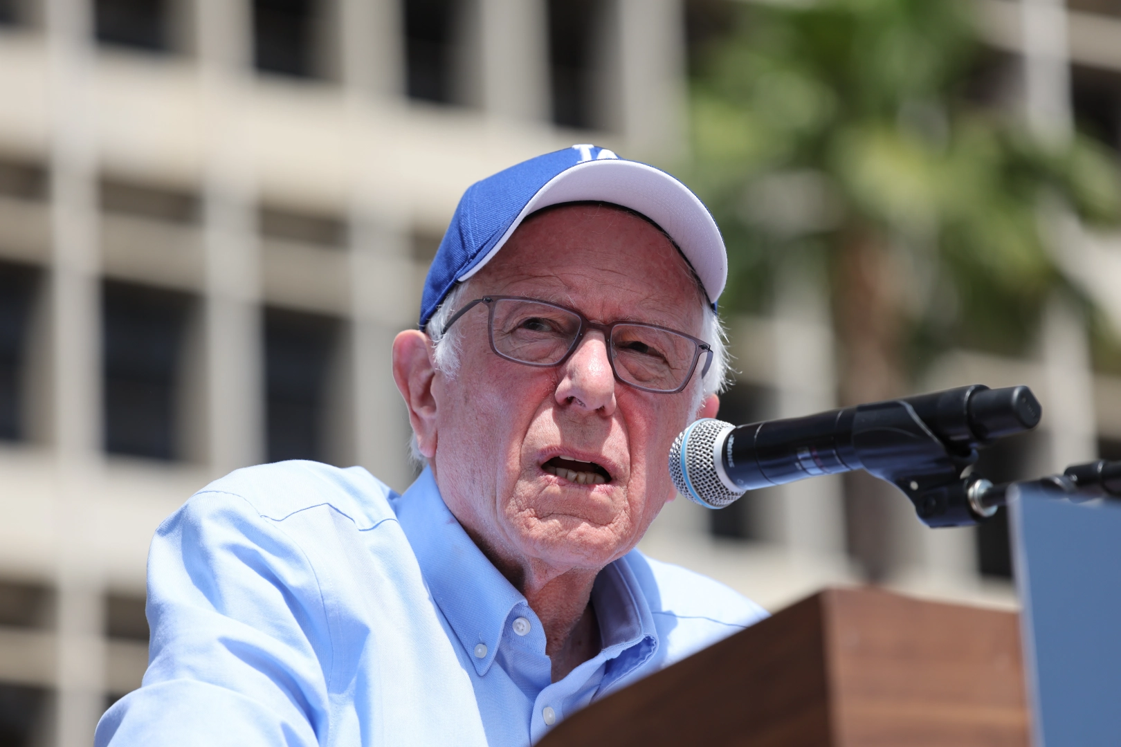 Sanders: Netanyahu ABD’nin politikasını belirleyemez!