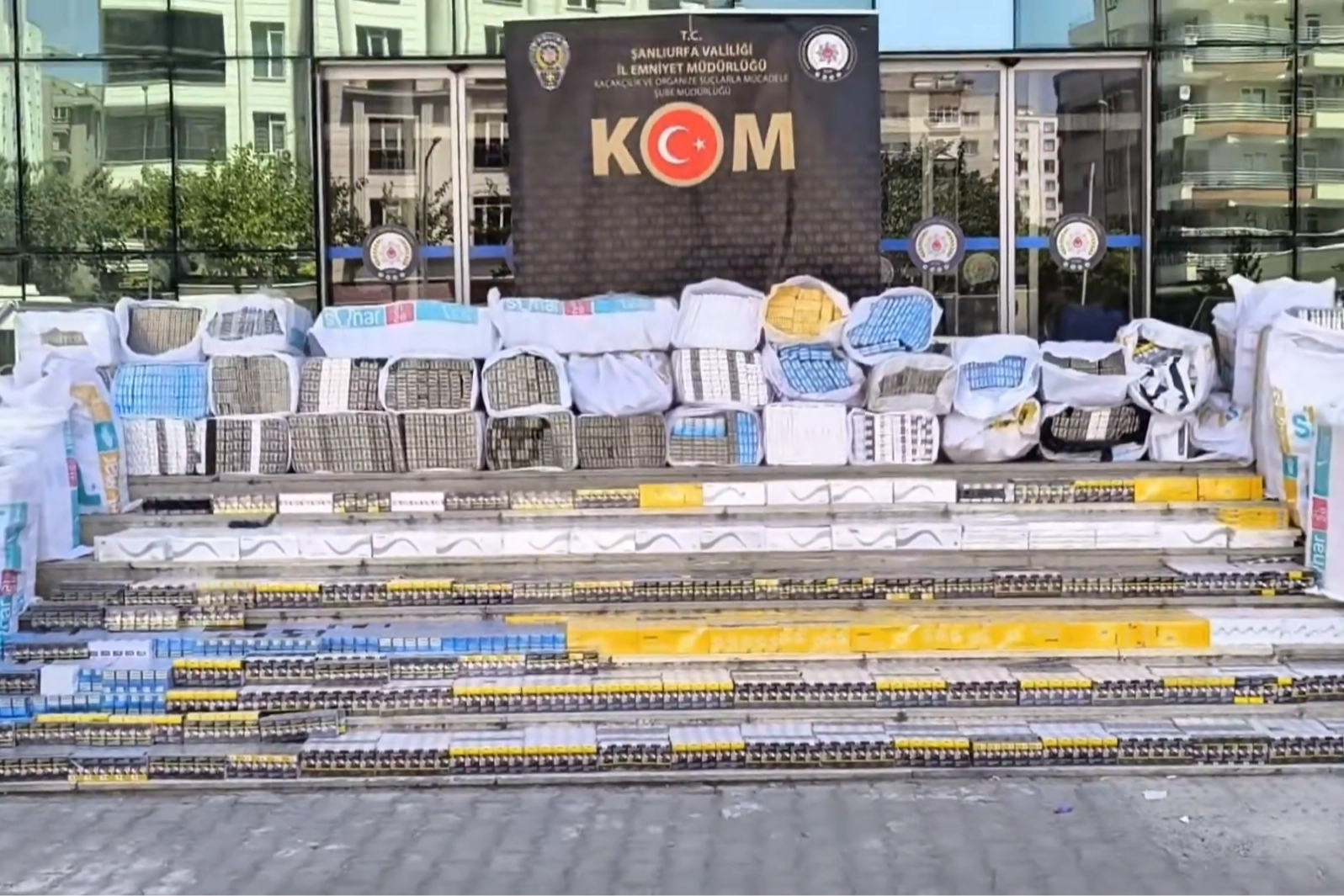Şanlıurfa’da 7.6 Milyonluk Kaçak Sigara Operasyonu