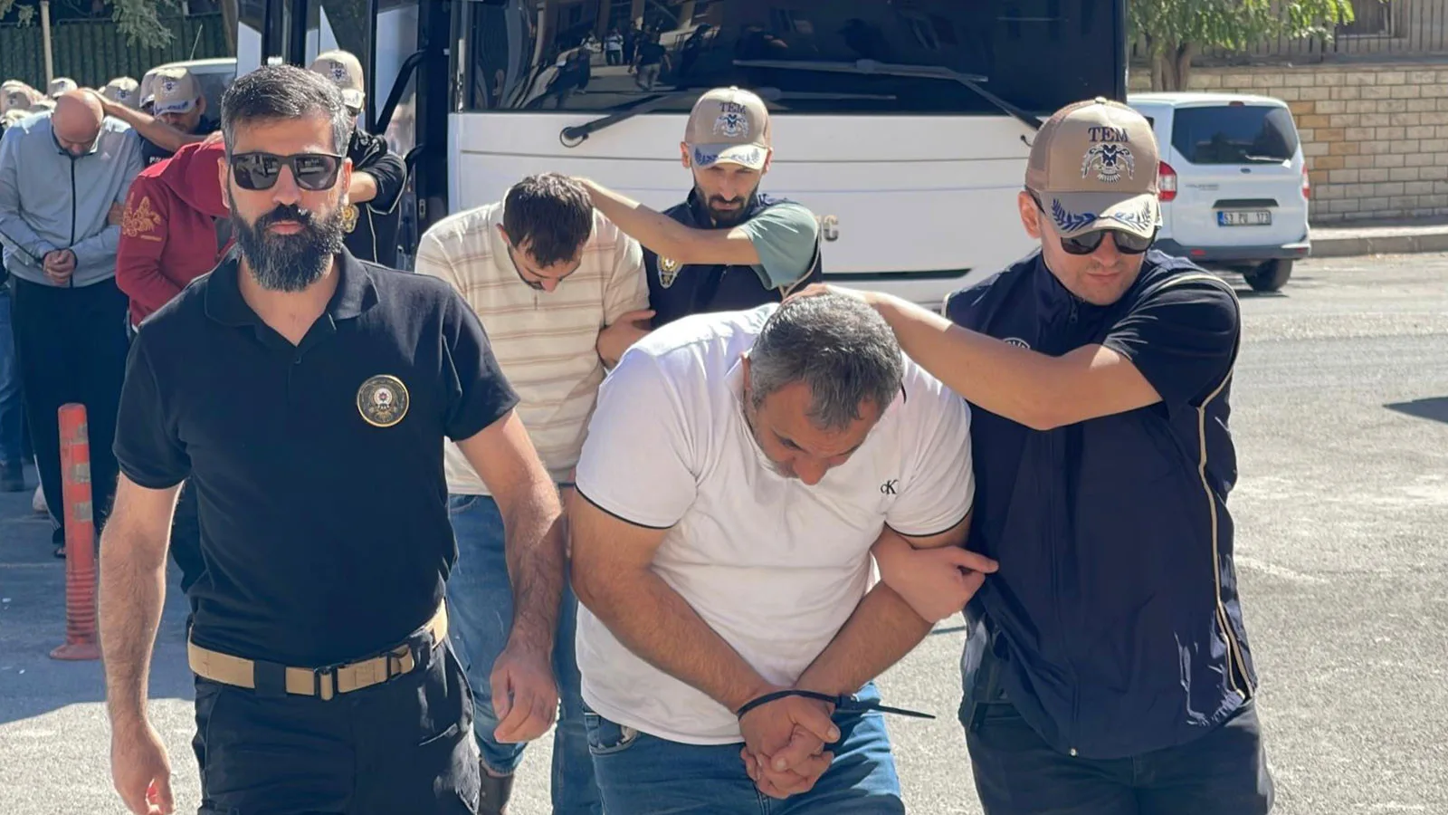 Şanlıurfa’da DEAŞ Operasyonu: 10 Tutuklama!