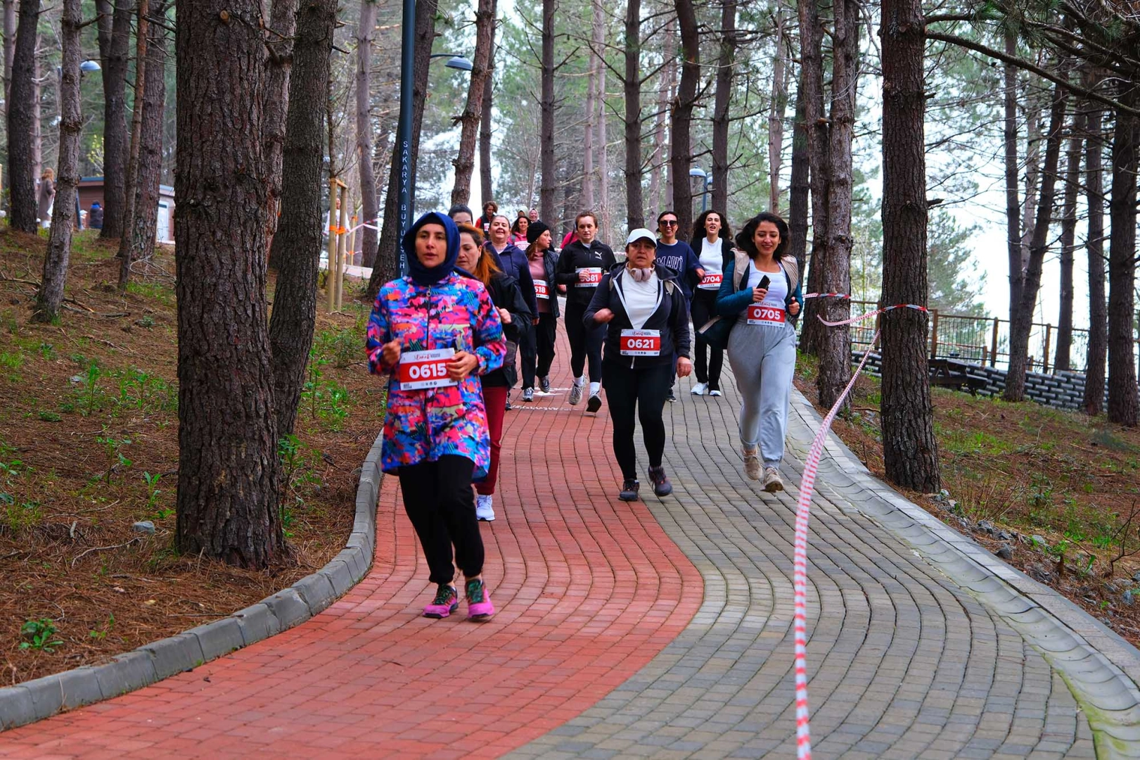 Sapanca’da 1. Bahar Koşusu Renkli Anlara Sahne Oldu