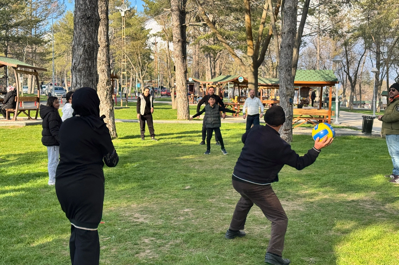 Sarımsaklı Mesire Alanı’na Büyük İlgi!