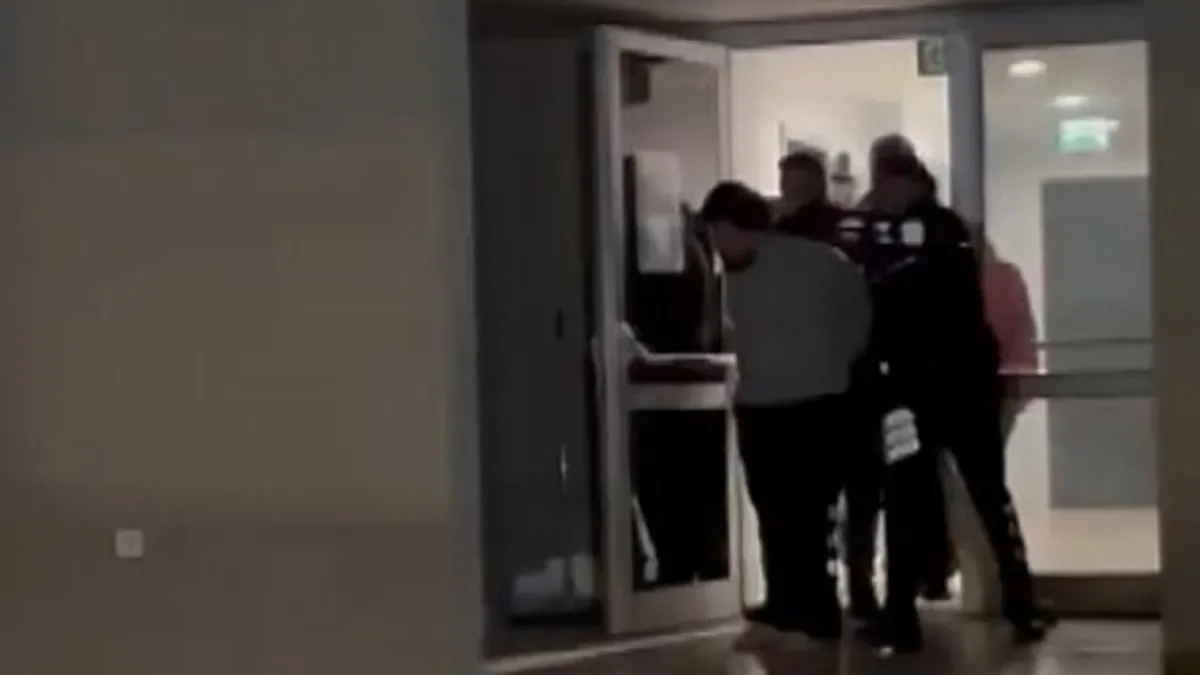Sarıyer’de Kız Yurduna Gizlice Girdi, Tutuklandı!