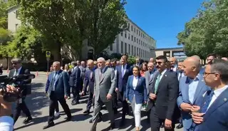 Şehit er yakınları ve gazilerin eylemine Dervişoğlu'ndan destek! Güvenpark'a yürüdü