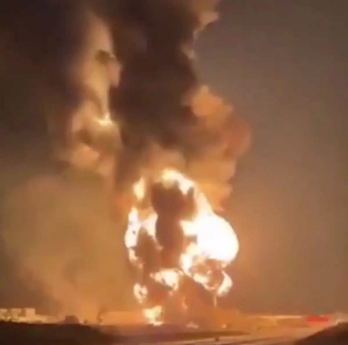 Suudi Arabistan a yeni saldırı! Petrol devi Saudi Aramco yu vurdular 2