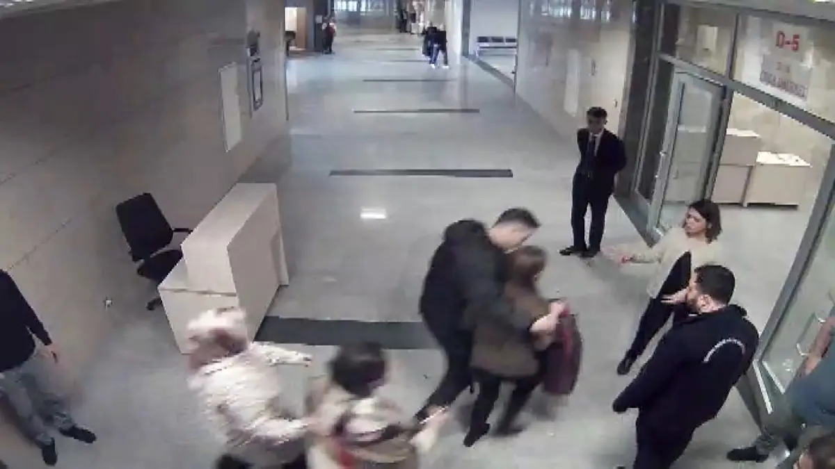 Skandal olayda yeni görüntüler ortaya çıktı: Hakime saldıran savcı karga tulumba götürülmüş!  2
