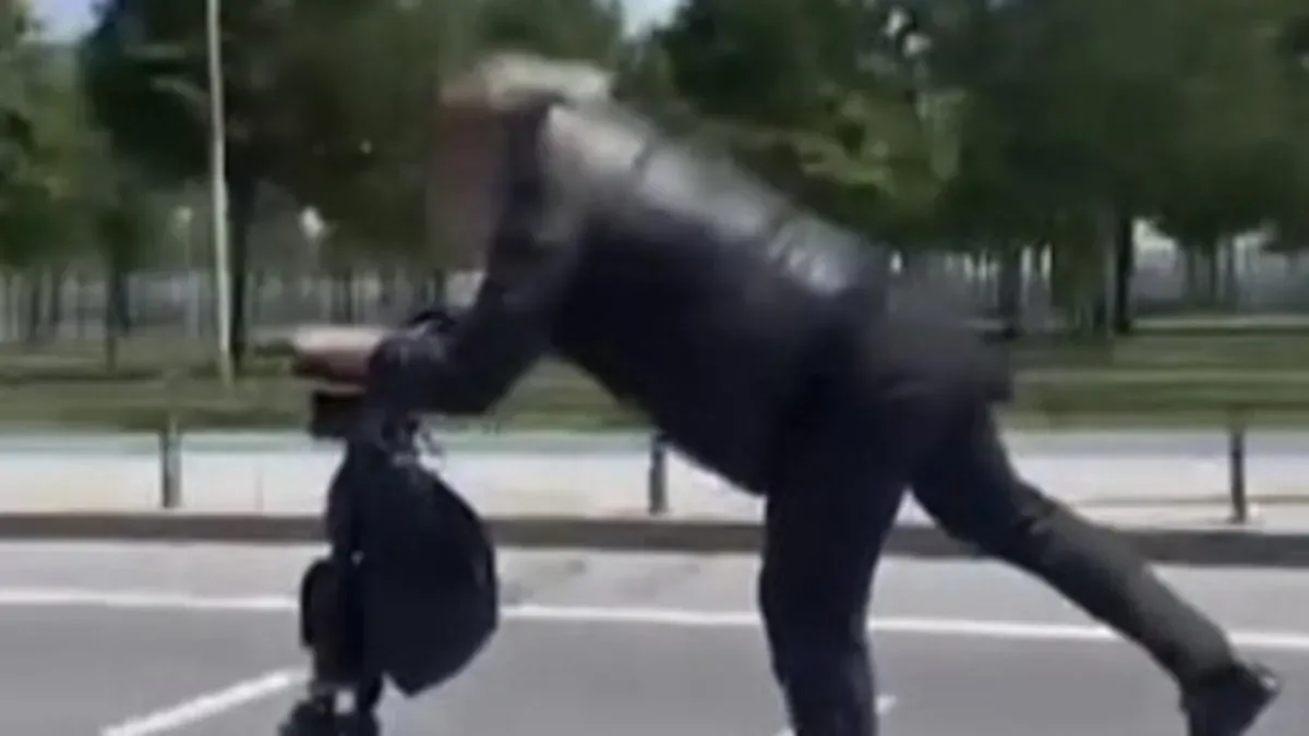 Scooterla Tek Ayakla Yolculuk: Pes Dedirten Anlar!