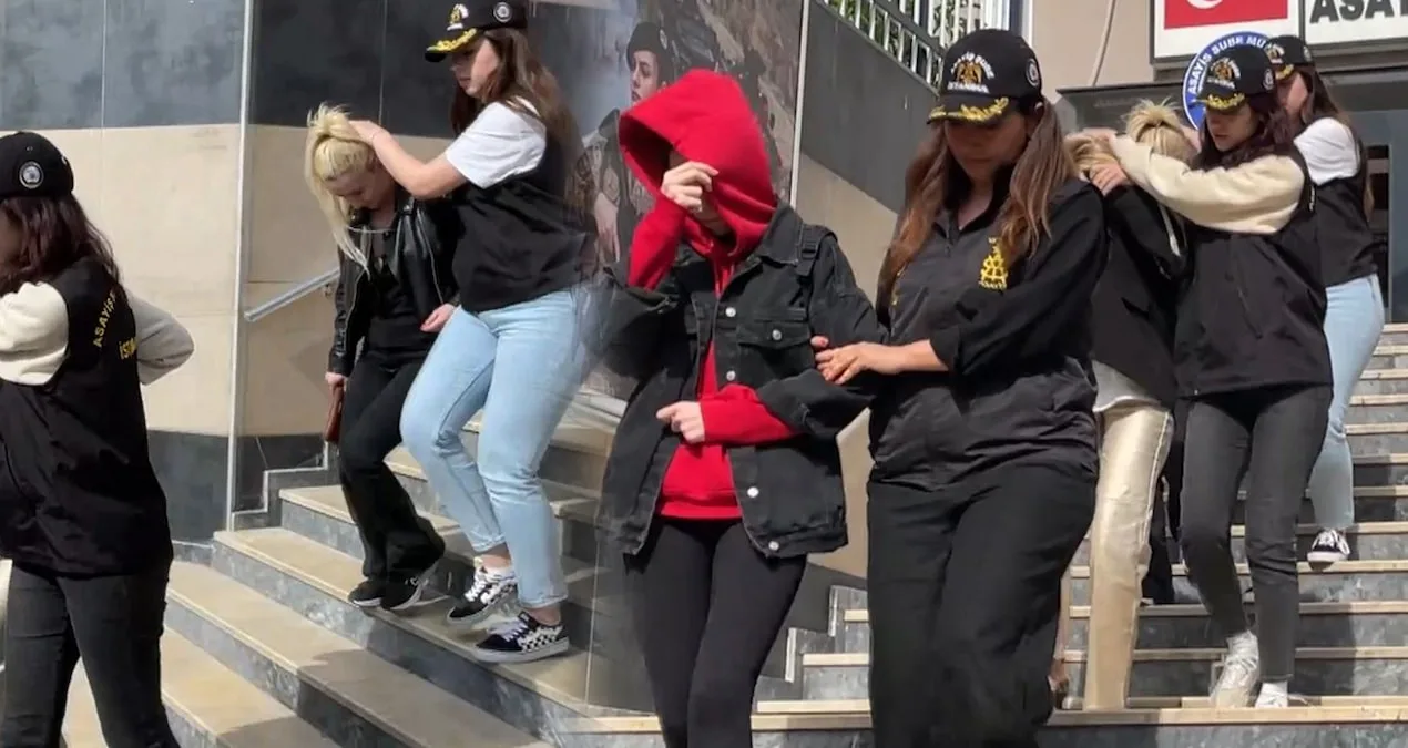 Şebeke Çözüldü: Fuhuş Operasyonunda 8 Gözaltı!