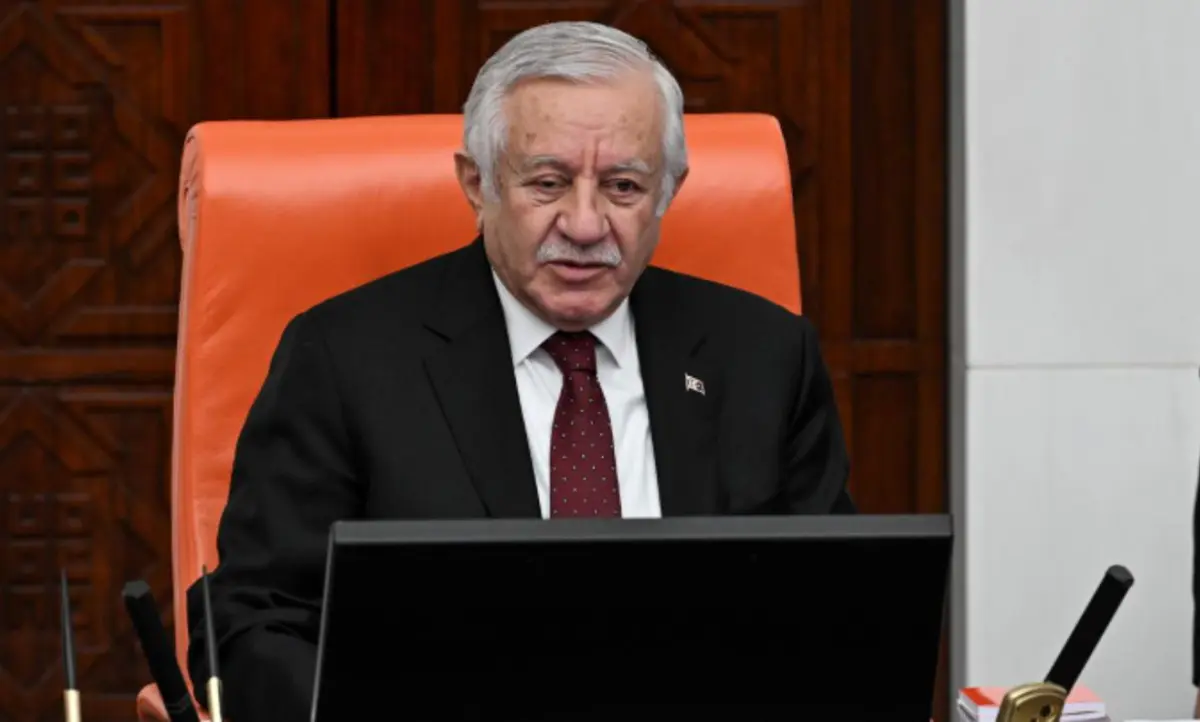 Erdoğan ın mesajı sonra gündem olmuştu! Bir seçim mesajı da MHP den...