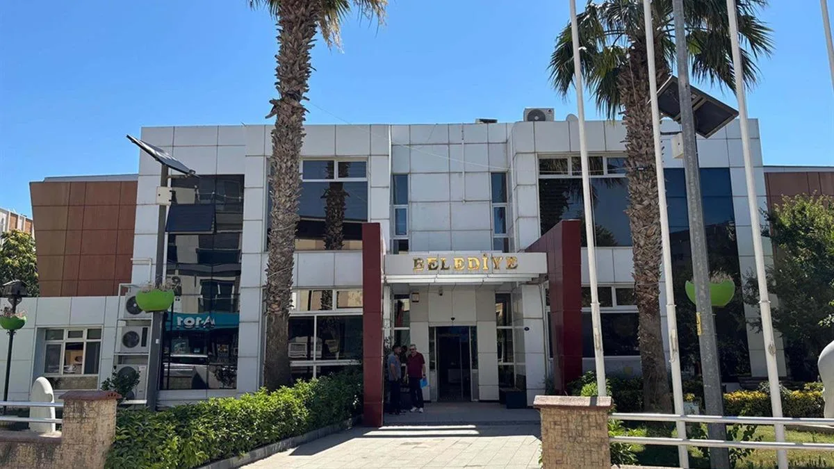 Seferihisar’da Rüşvet Operasyonu: 48 Gözaltı!