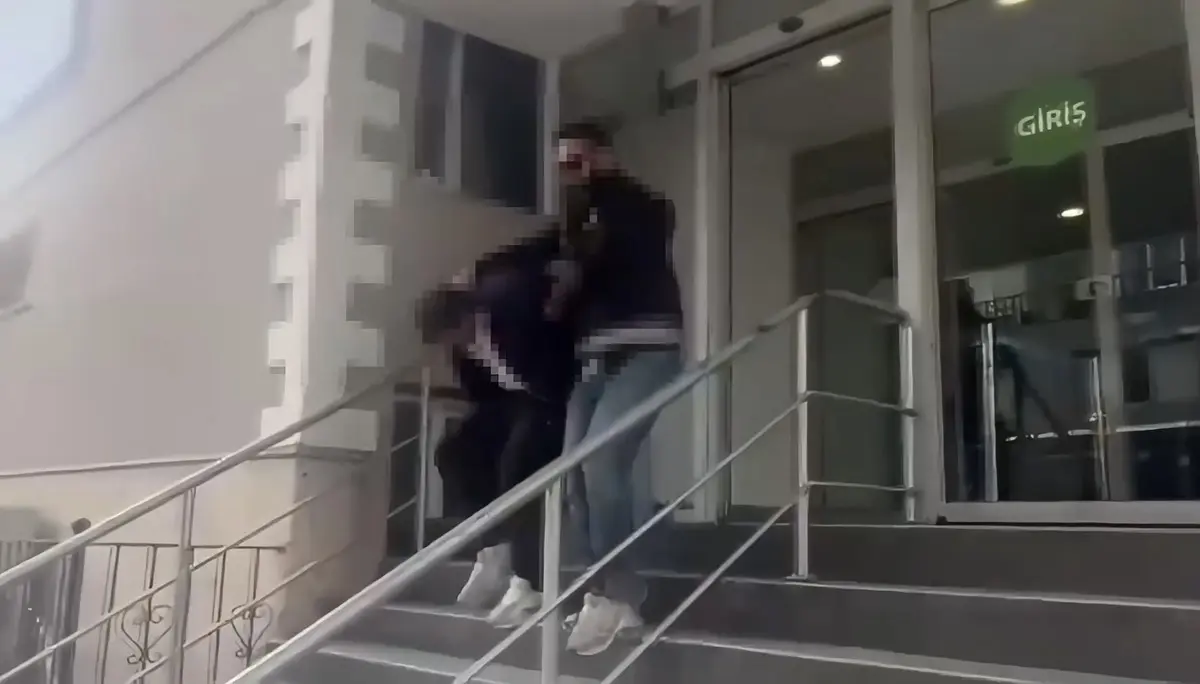 Bu da oldu! Şehit annesini terör örgütü bilgilerini aldı yalanıyla 435 bin lira dolandırdılar... 9