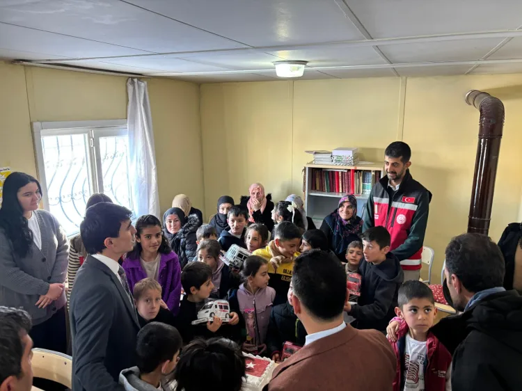 Şehit Çocuklarının İlk Karne Sevinci Coşkuyla Kutlandı