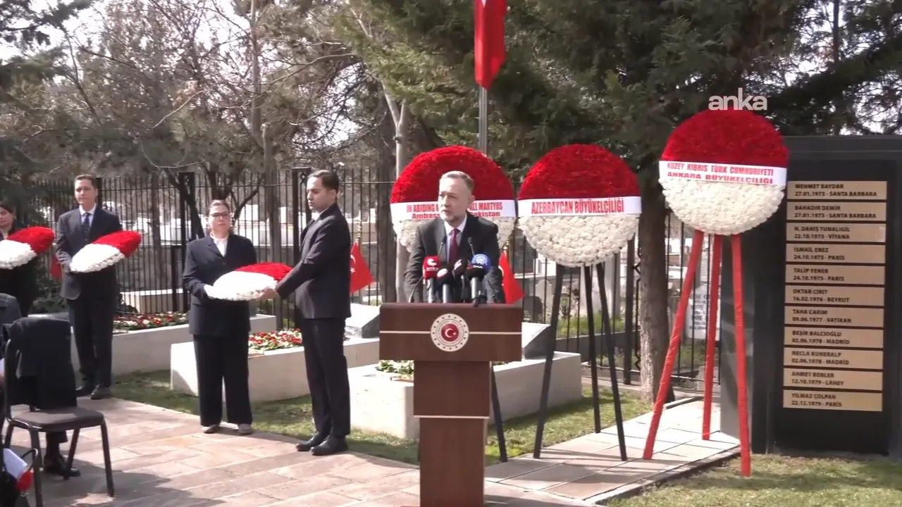 Şehit Diplomatlar Anısına Törende Duygu Dolu Anlar