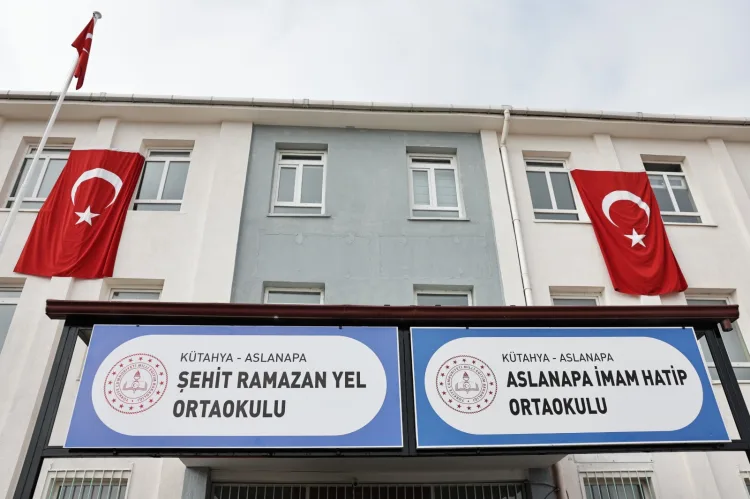 Şehit Ramazan Yel Ortaokulu Açılışı Coşkuyla Yapıldı