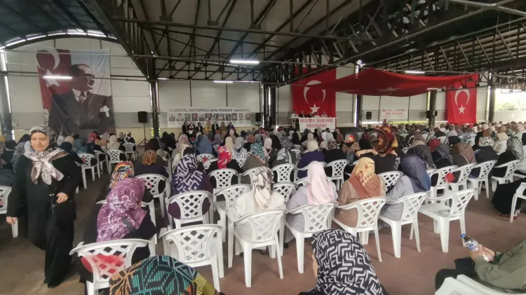 Şehitler Anma Günü’nde Binlerce Kişi Bir Araya Geldi