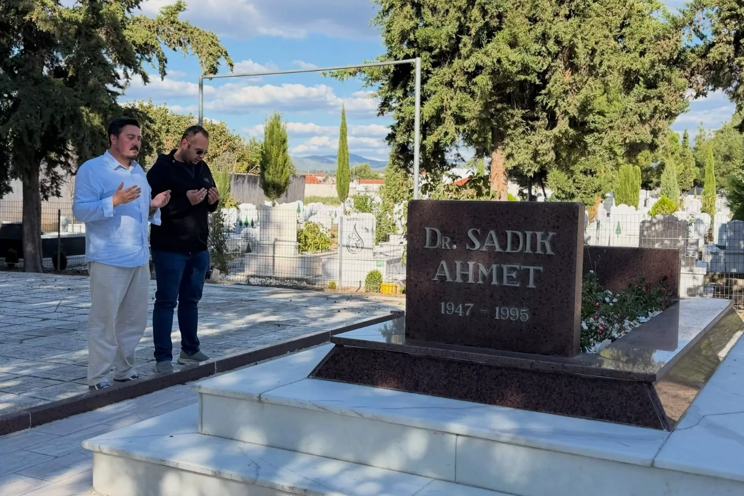 Selçuk Efe’den Batı Trakya Türklere Destek Ziyareti