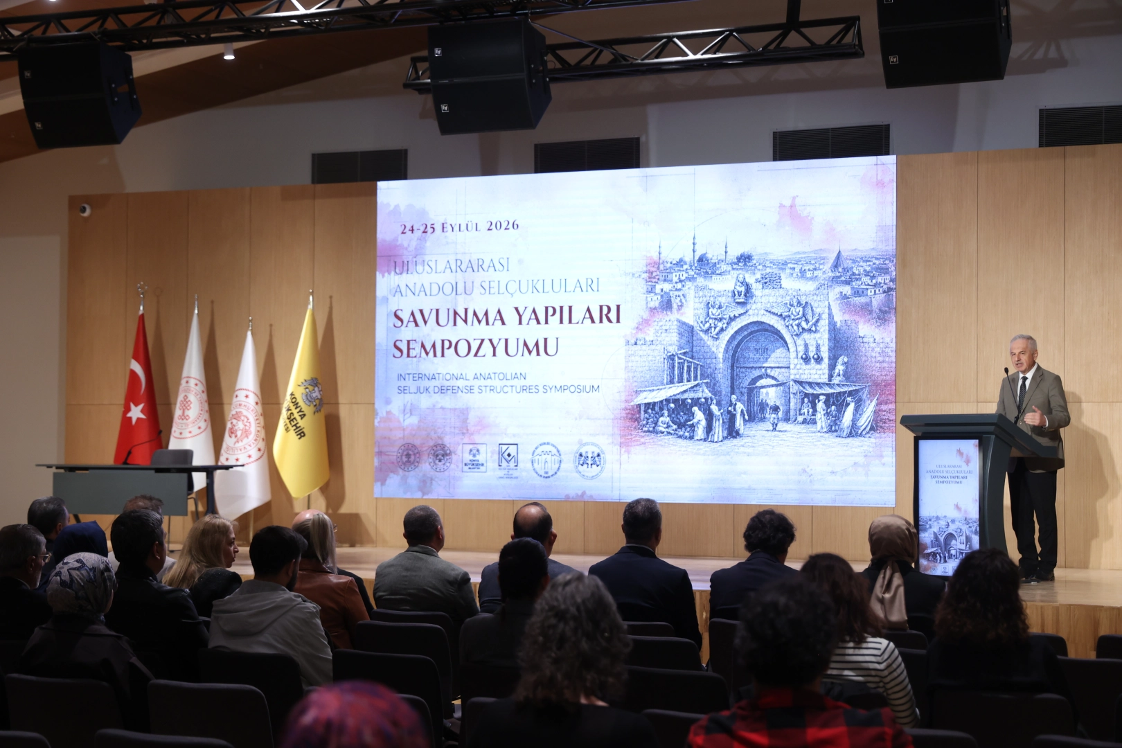 Selçuklu Savunma Yapıları Sempozyumu Konya’da Başladı