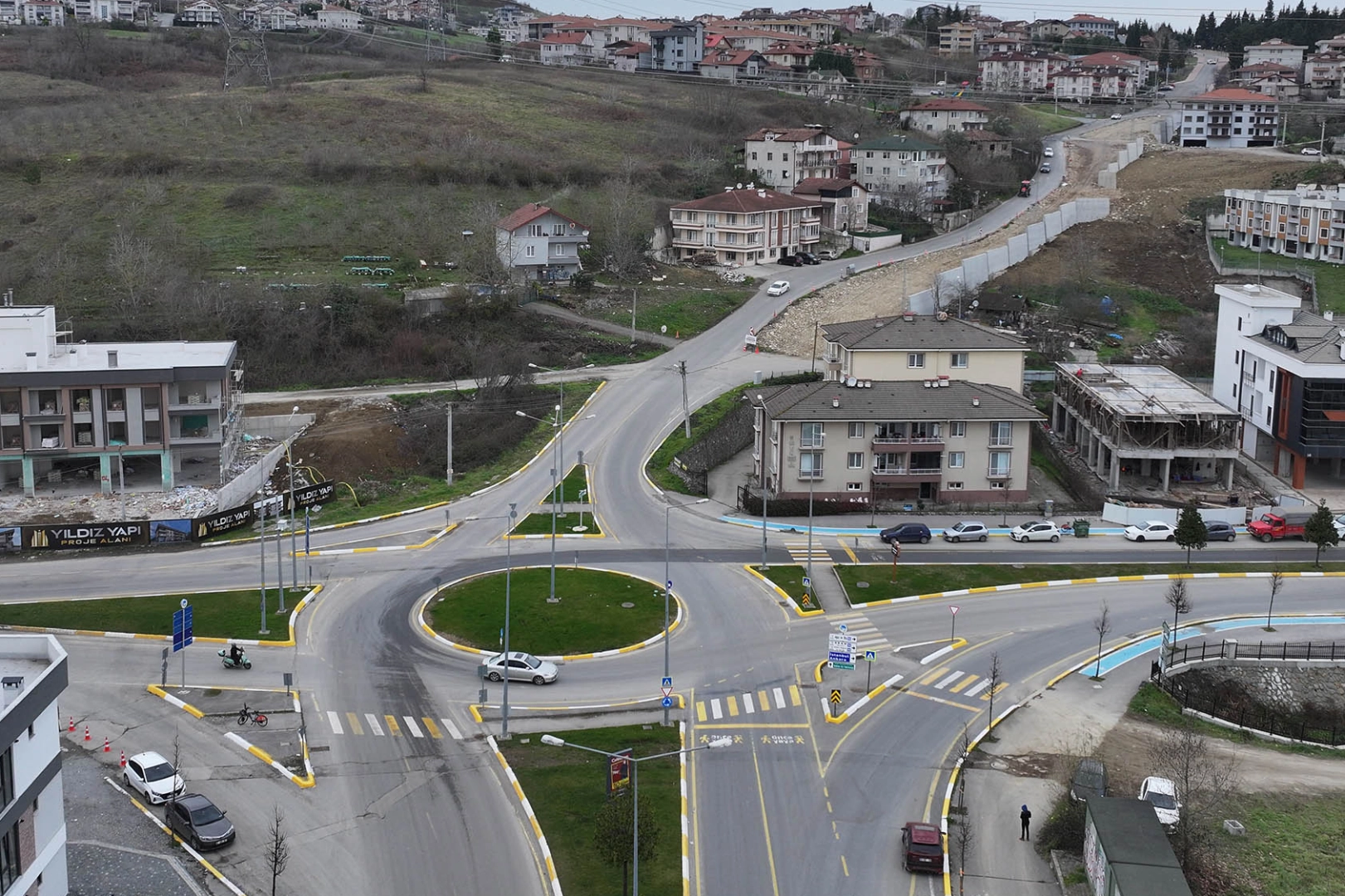 Serdivan’da 32. Sokak Genişliyor, Ulaşım Kolaylaşıyor