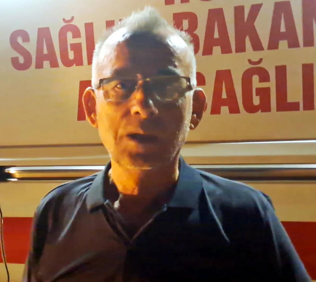 Serik’te Orman Yangını: İş Makinesi Devrildi, Ekipler Seferber