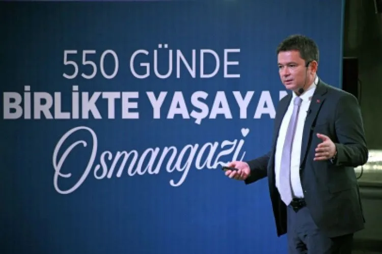 Sessiz Siyaset, Gerçek Hizmet