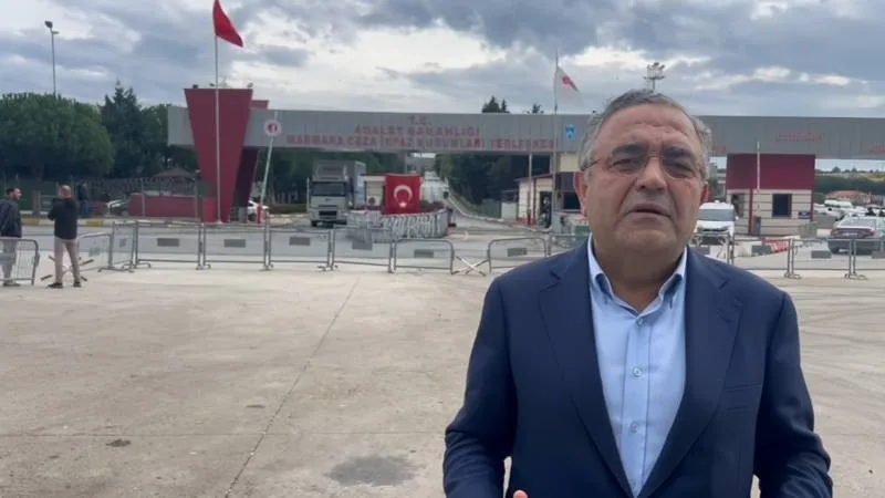 Sezgin Tanrıkulu Buca Cezaevi’nde kritik görüşme