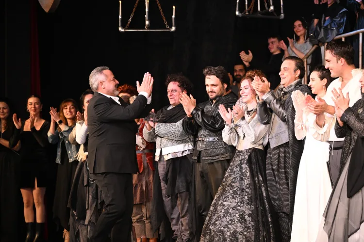 Shakespeare’in Aşkı Manisa’da Sahnelendi!