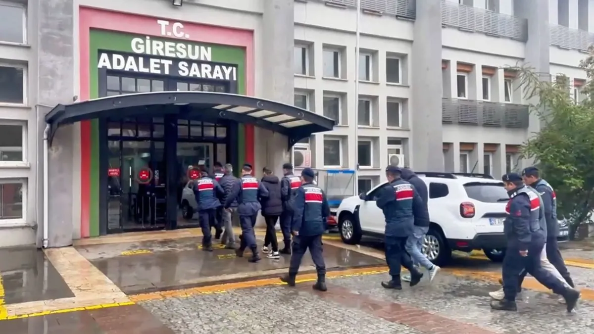 Siber Dolandırıcılara 9 İlde Şafak Operasyonu!