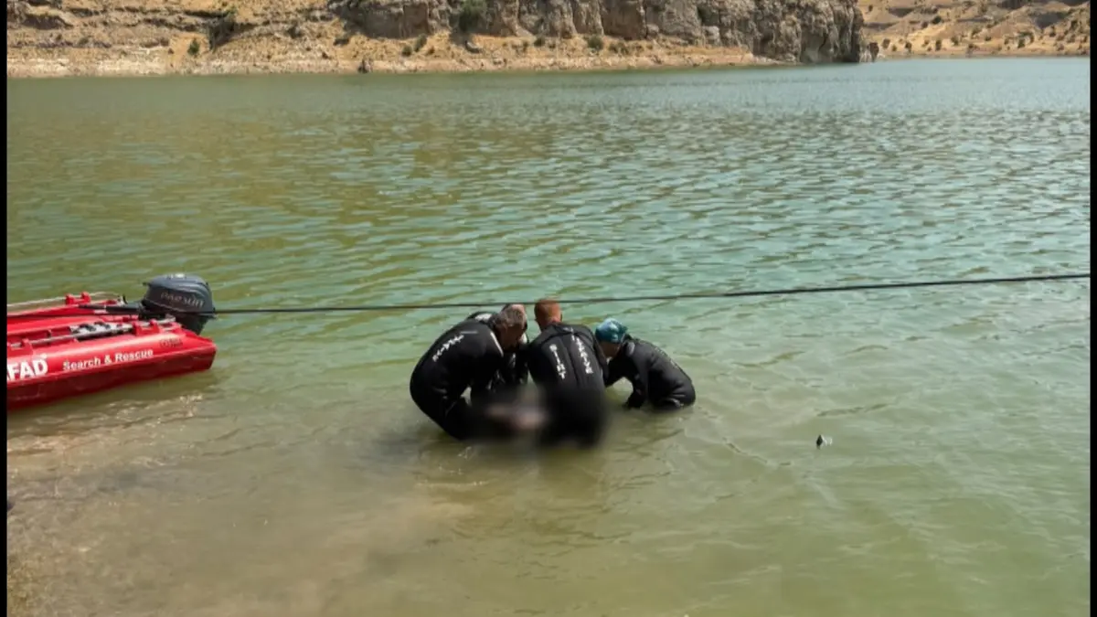Siirt te çifte acı! Oğlunu kurtarmaya çalışıyordu: Baba da hayatını kaybetti 3