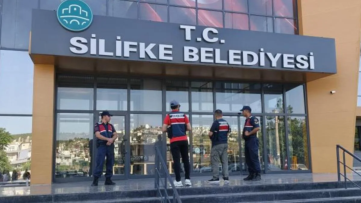 Silifke Belediyesi’ne Jandarma Operasyonu!