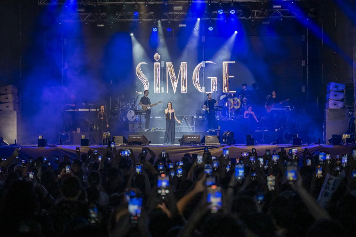 Simge ile Mersin’de Gençlik Bayramı Coşkusu!
