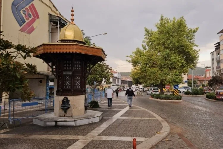 Sındırgı’da 5 Ay Sonra Yağmur, Depremzedeleri Tedirgin Etti