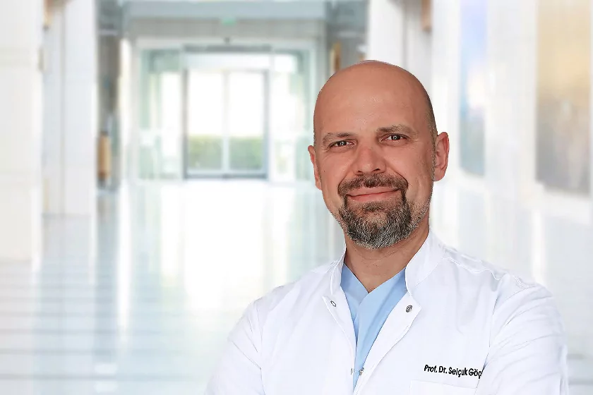 Beyin ve Sinir Cerrahisi Uzmanı Prof. Dr. Selçuk Göçmen