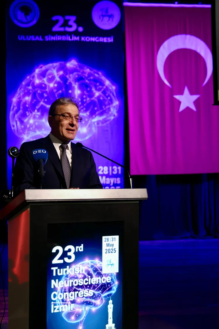 Sinirbilim Kongresi İzmir’de Bilim Dünyasını Buluşturdu