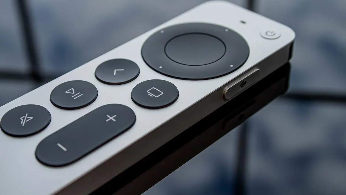 Siri Gecikmesi Yeni Apple TV’yi Erteliyor!