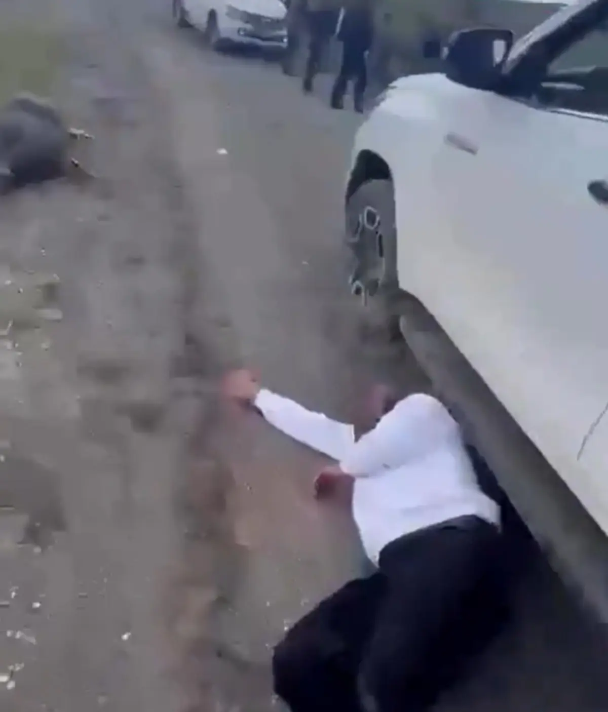 Meydan muharebesi gibi kavga! 30 yaralı var... 3